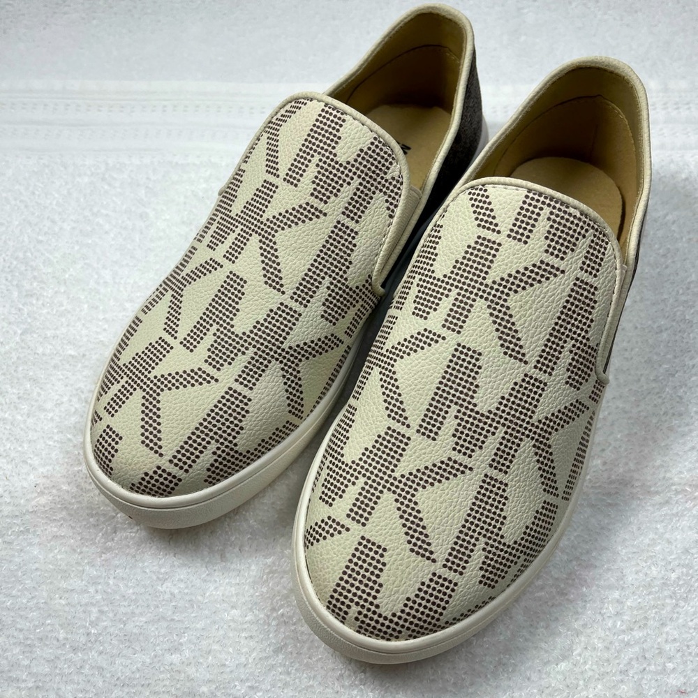 Michael Kors women’s canvas sneakers size 7